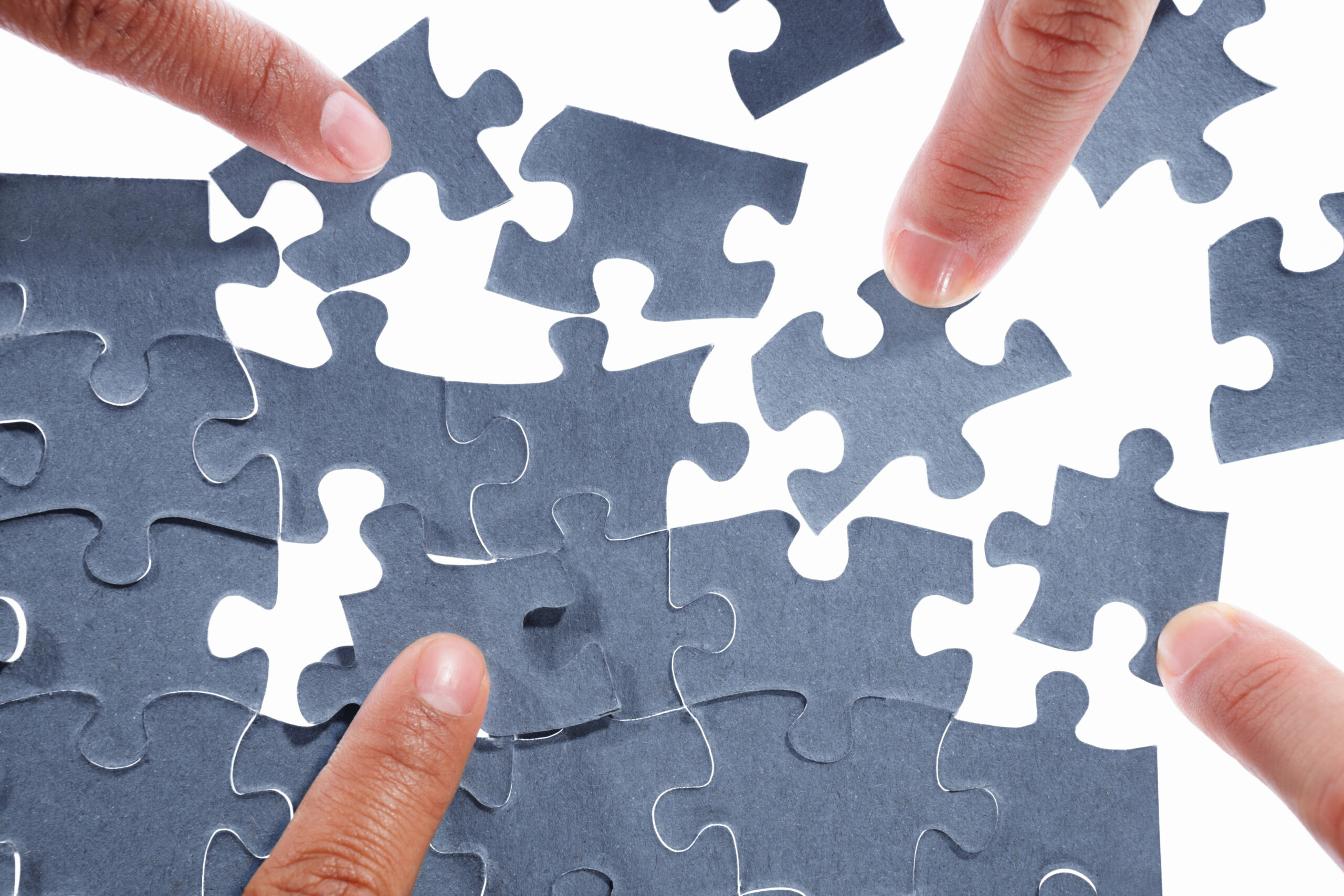Coming together Depositphotos_10846334_XL